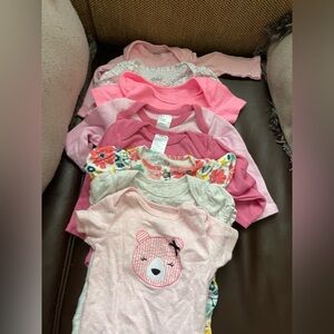 Girls Bundle Of 8 One Pieces Size 3-6 Months